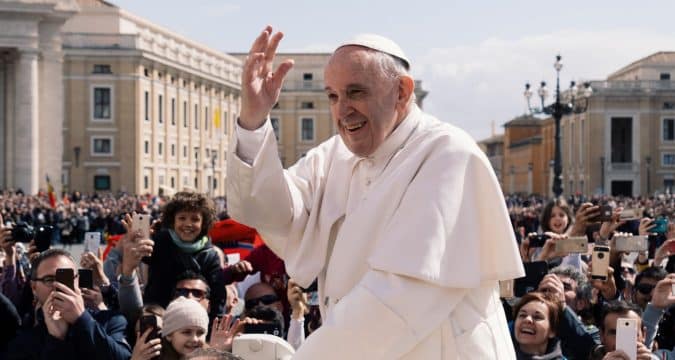 Pope warns clergy against bitterness