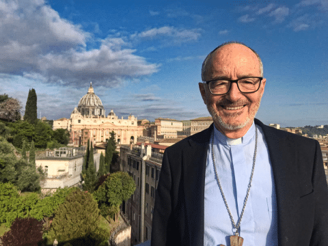 Embrace migrants as ‘parishioners,’ cardinal urges