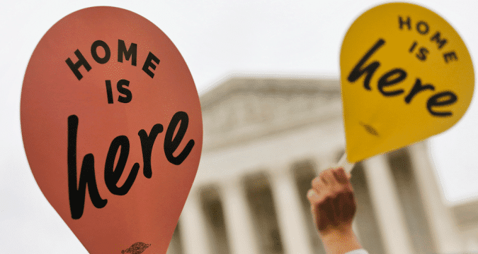 Court dashes Trump’s plan to end youth migrant programme Court dashes Trump’s plan to end youth migrant programme