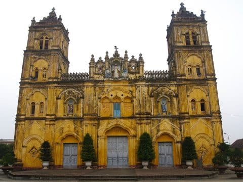 Vietnam invites Pope Leo XIV for historic visit