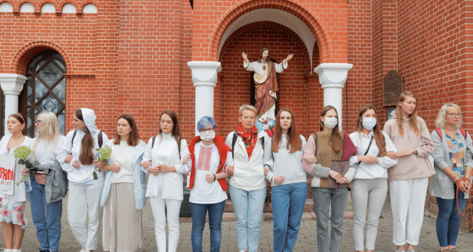 Catholic leaders in Belarus protest after police block church Catholic leaders in Belarus protest after police block church