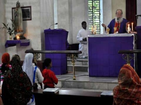 Church in Bangladesh suspends online Sunday Masses Church in Bangladesh suspends online Sunday Masses