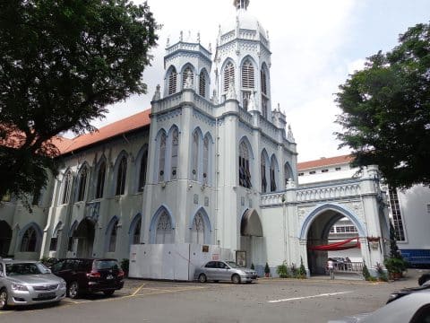 App mandatory for entering Singapore’s churches