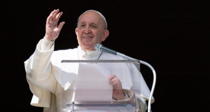 Pope Francis doing well after surgery