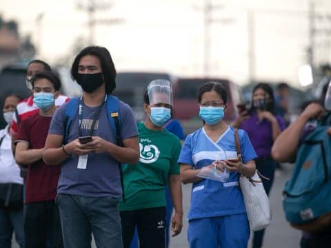 Filipino priests issue stark lockdown poverty warnings