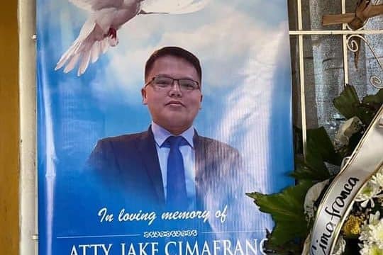 Auditor behind report slamming misuse of  Philippine Covid funds lauded