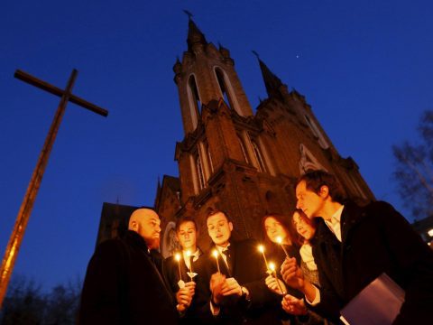 Pope calls on Russian Catholics to work toward communion Pope calls on Russian Catholics to work toward communion