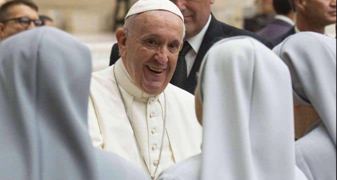 Women religious have key role in synod process, pope says