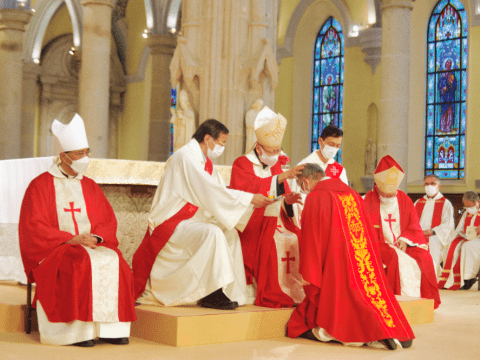 Bishop Stephen Chow takes office as ninth bishop of Hong Kong