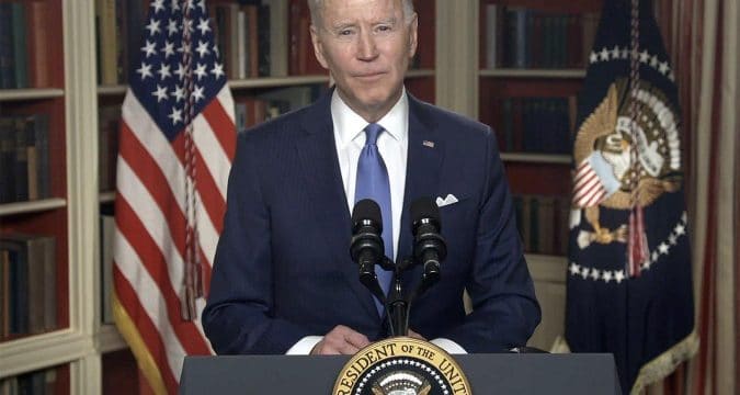 Biden urges a return to political civility 