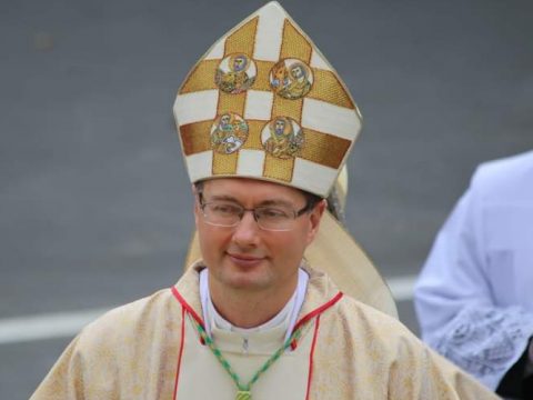 ‘My place is here,’ says papal nuncio to Ukraine ‘My place is here,’ says papal nuncio to Ukraine