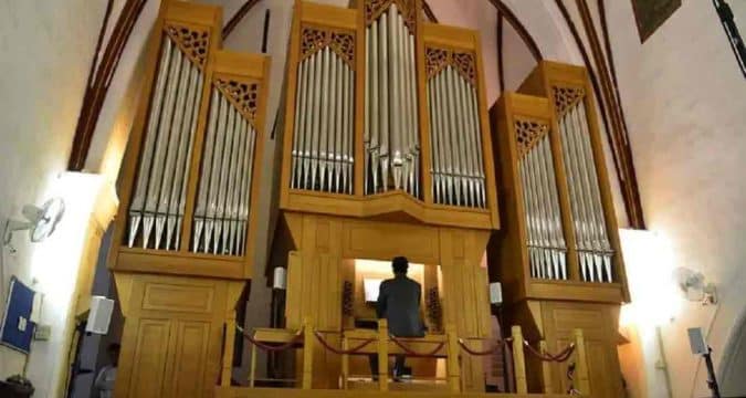 Grand organ from Japan installed in Hanoi cathedral Grand organ from Japan installed in Hanoi cathedral