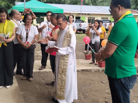 A mission to invest in knowledge in the Philippines