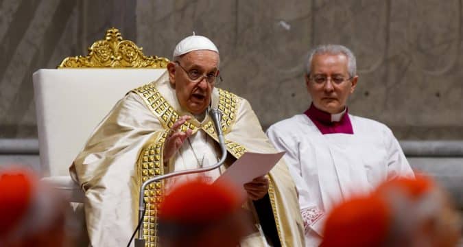 People need truth, goodness, hope, pope says after proclaiming Holy Year People need truth, goodness, hope, pope says after proclaiming Holy Year