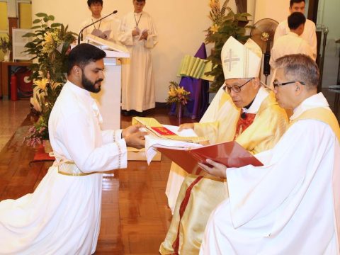 Oblate Missionaries celebrate the ordination of deacon Oblate Missionaries celebrate the ordination of deacon