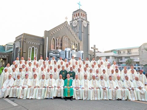 Philippine bishops meet to discuss transparency and accountability Philippine bishops meet to discuss transparency and accountability