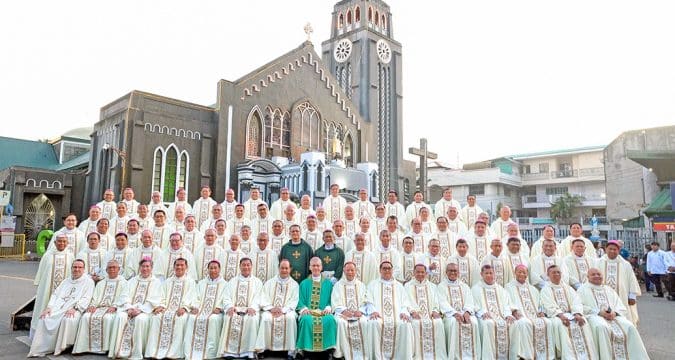 Philippine bishops meet to discuss transparency and accountability 