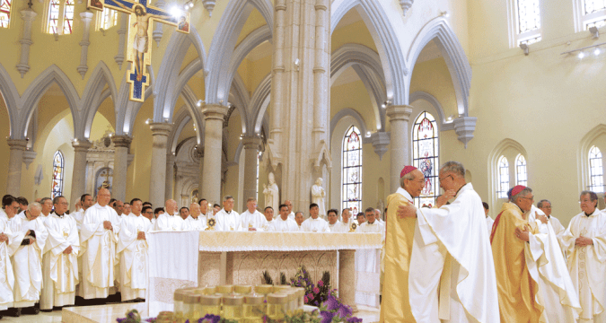 Priests called to be pilgrims of hope in a world of unrest