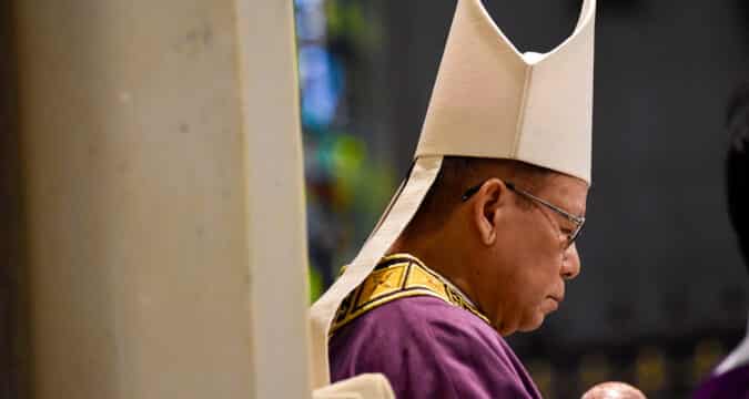 Archdiocese of Manila urges communal prayer for world peace Archdiocese of Manila urges communal prayer for world peace