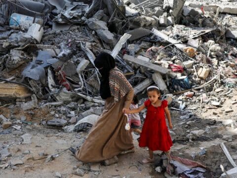 Pope pleads with Israel and Hamas to end the violence
