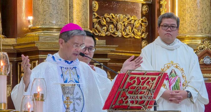 Bishop urges Philippine politicians to lead with integrity 