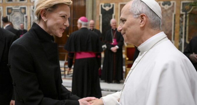 Pope asks cinema luminaries to continue to challenge, inspire and give hope