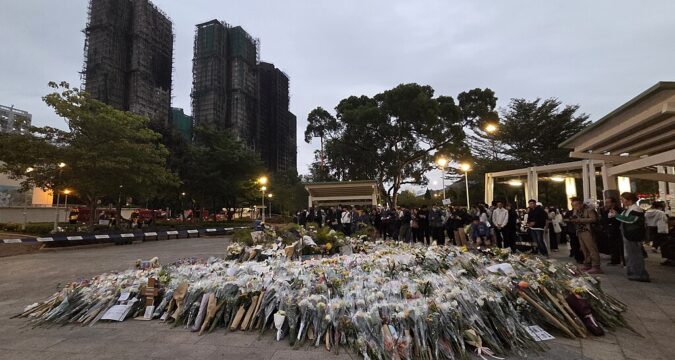 Pray for migrant workers who lost their lives in Wang Fuk Court fire