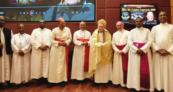 Indian bishops honour Father Lucien Legrand for lifelong service to scripture