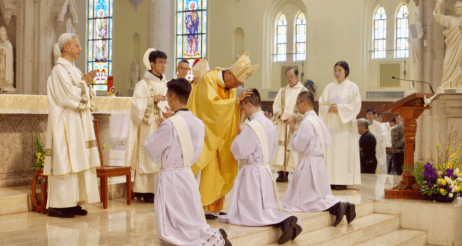 Hong Kong celebrates the ordination of three new diocesan priests Hong Kong celebrates the ordination of three new diocesan priests