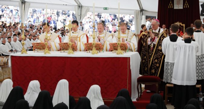 SSPX incurs automatic excommunication for ordinations without papal mandate SSPX incurs automatic excommunication for ordinations without papal mandate