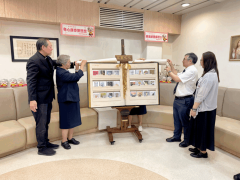 Catholic and Protestant artists unveil seventh station of healing art campaign Catholic and Protestant artists unveil seventh station of healing art campaign