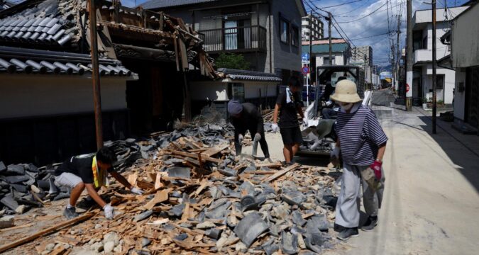Japanese Catholics rally to help victims of Kumamoto earthquake